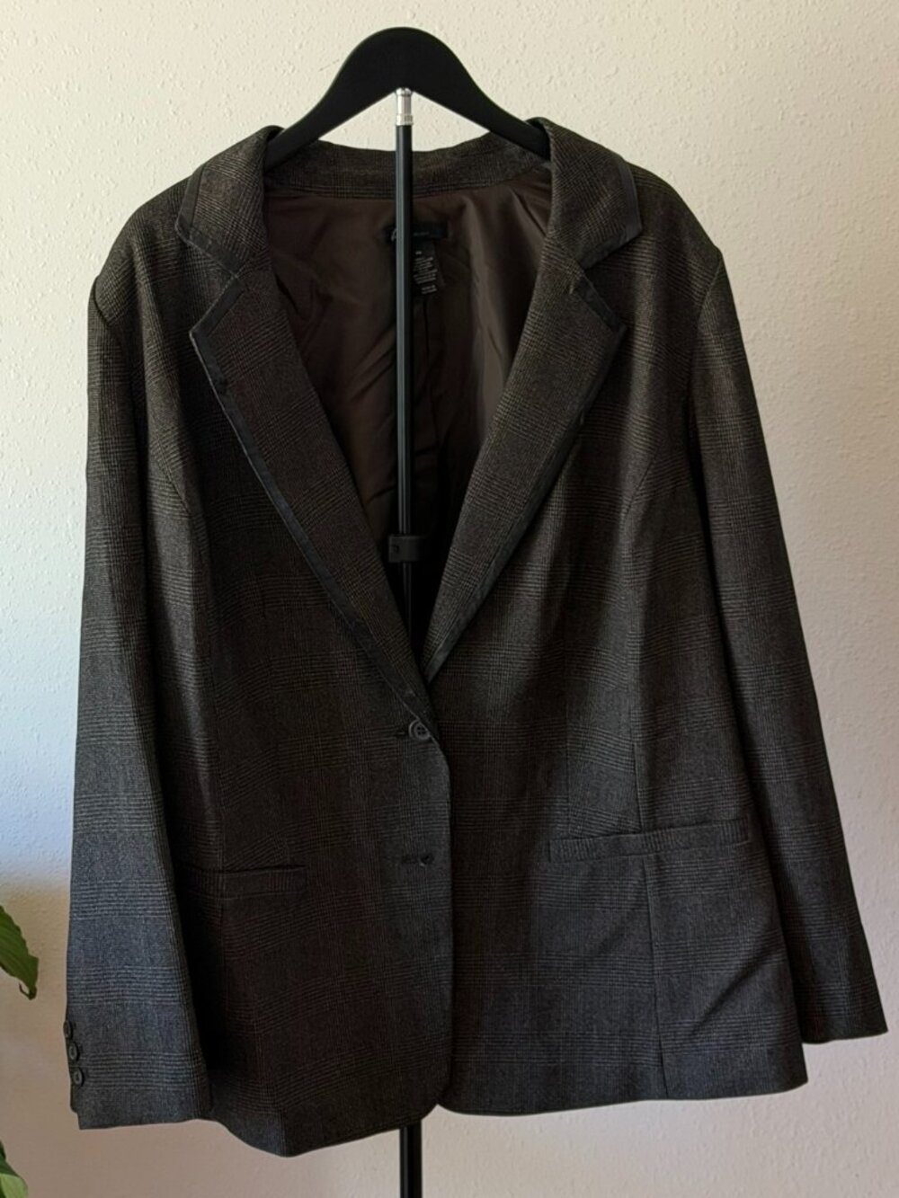 Lane Bryant Plaid Pant Suit Set - Size 28 - Faux Leather Trim
